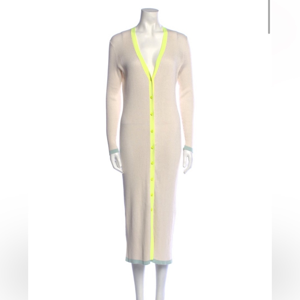 Alice + Olivia V-neck long dress